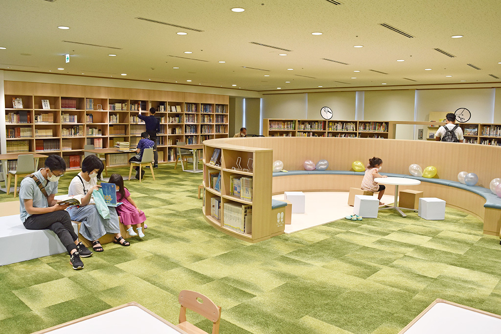 「びじゅつライブラリー」/千葉市美術館（千葉県）