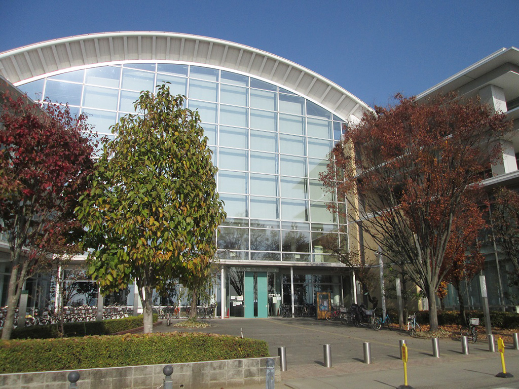 桜図書館外観（埼玉県/さいたま市）
