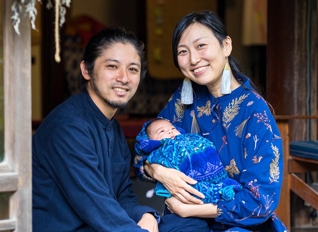 千春さんと浩一さん、娘さん