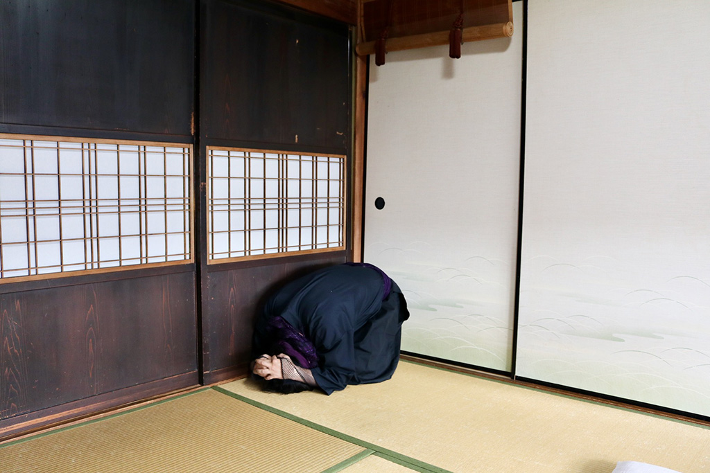 「うずら隠れ」の様子