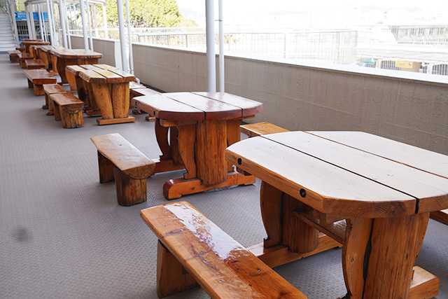 本館2階のランチスペース/姫路市立水族館(兵庫県)