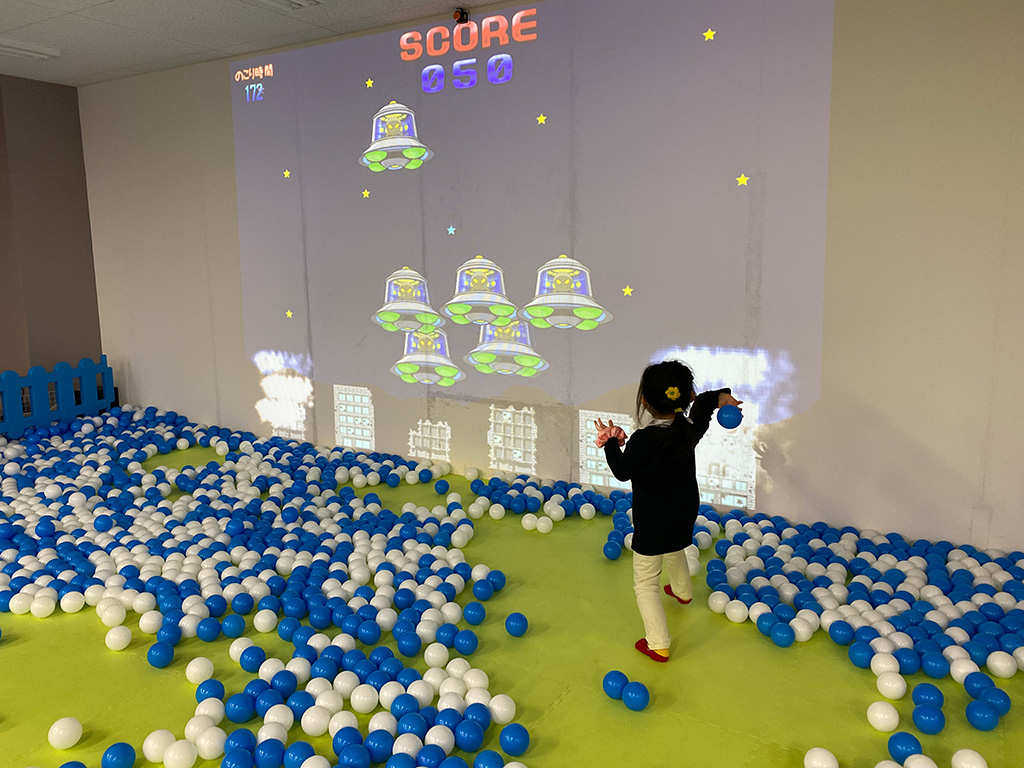 的あてゲーム「なげるんだー」。/富山あそびマーレ（富山県/射水市）