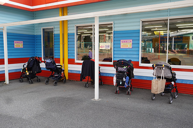 ベビーカー置き場/東条湖おもちゃ王国（兵庫県/加東市）