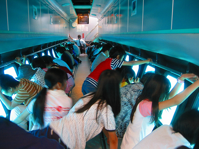 潜水艦の中の様子/串本海中公園（和歌山県/串本町）