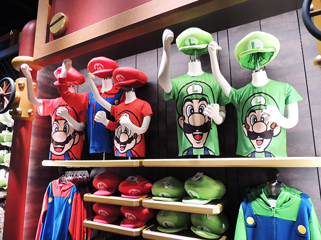 マリオ＆ルイージのハットやTシャツなど/USJ「スーパー・ニンテンドー・ワールド」（大阪府/大阪市）