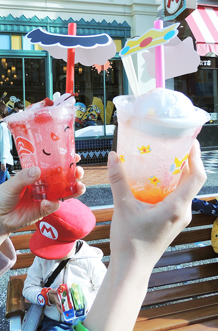 3種のフルーツ・クリームソーダ/USJ「スーパー・ニンテンドー・ワールド」（大阪府/大阪市）