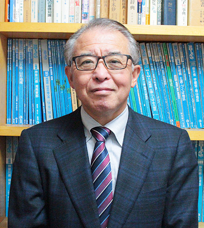 名字研究家の髙信幸男（たかのぶゆきお）先生