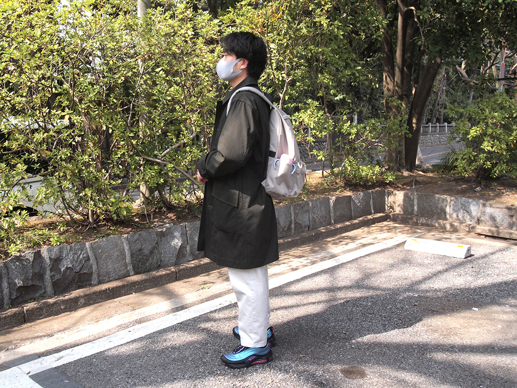 「肩の負担を軽くする 撥水 リュックサック 」(無印良品)