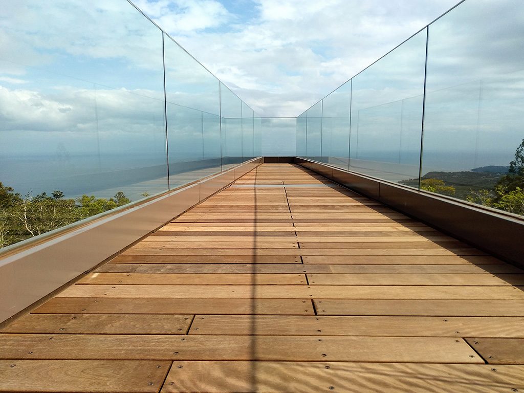 「展望ブリッジ」/小室山リッジウォーク“MISORA”（静岡県/伊東市）
