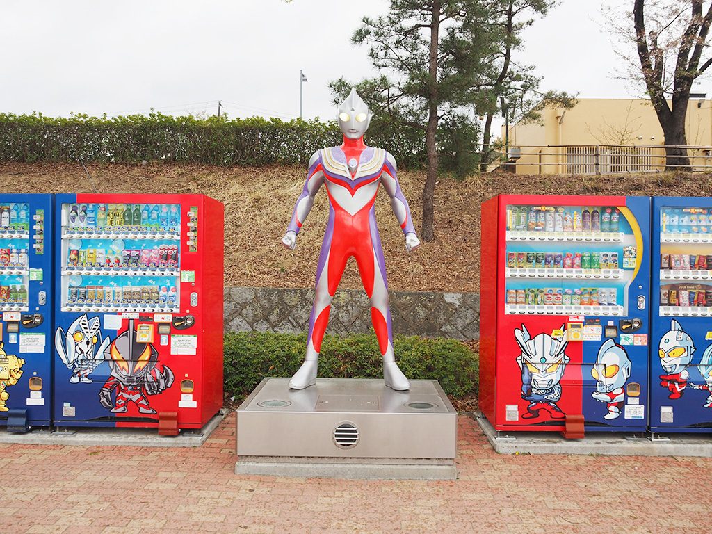 ウルトラマン自販機/安達太良SA【下り】（福島県/本宮市）