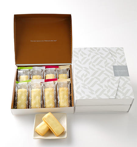 向山 生バターサンド 8個アソート/安達太良SA【上り】(福島県/本宮市)