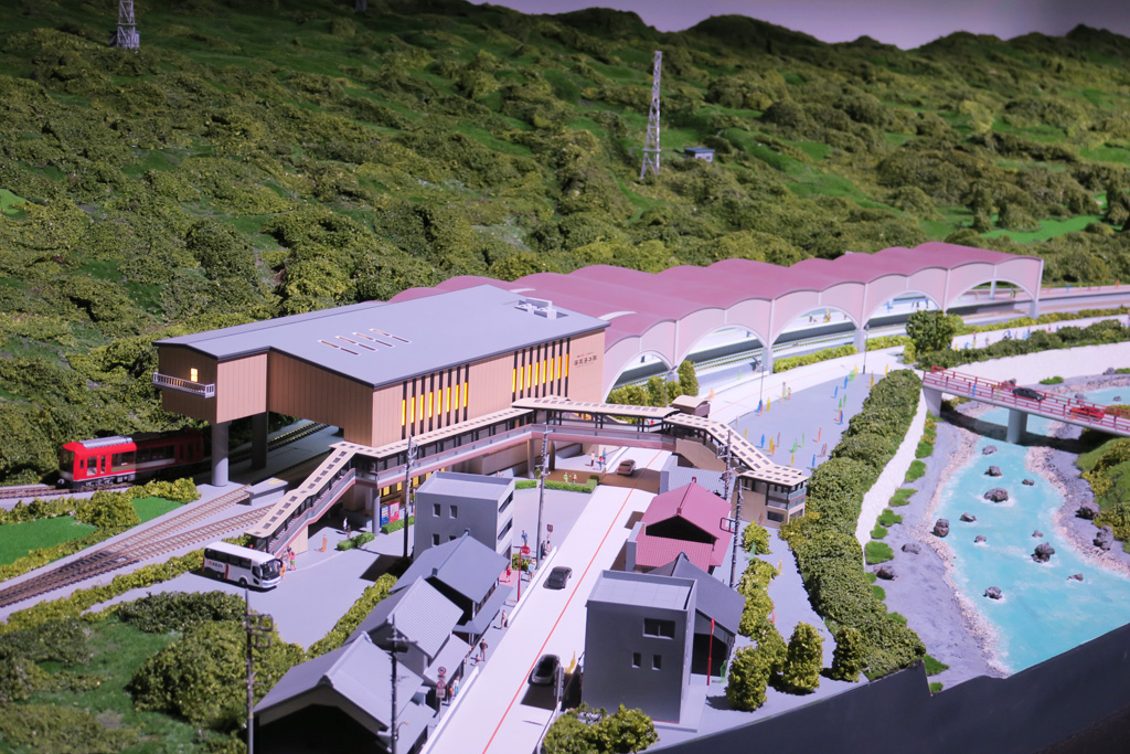 ジオラマの箱根湯本が見事／ロマンスカーミュージアム