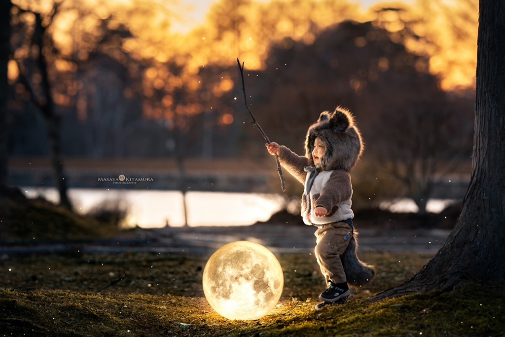 「Adobe Photoshop」で輝く月を合成した、ファンタジックな1枚/撮影:Masayaさん