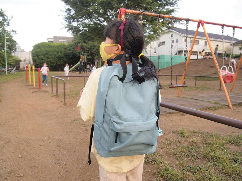 リュックサックとして/無印良品「手提げとしても使えるリュックサック」