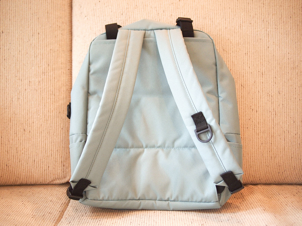 無印良品「手提げとしても使えるリュックサック」