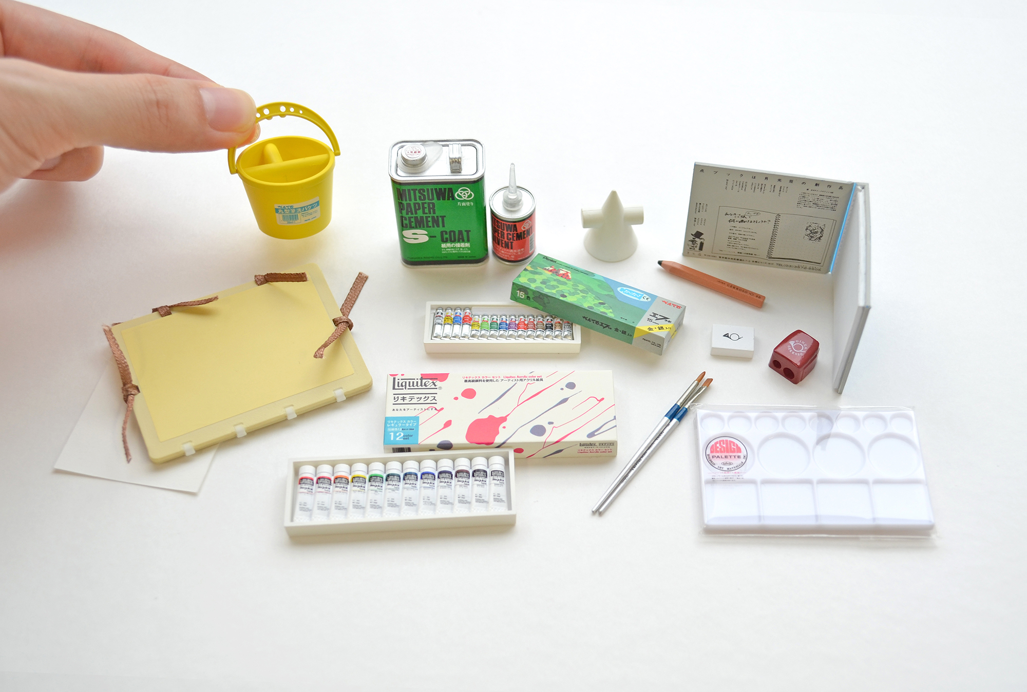 THE Art tools miniature collection