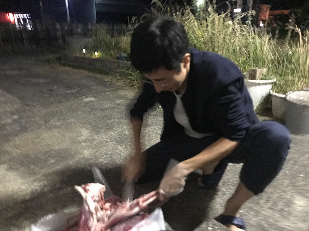 イノシシの解体も覚えた武士さん│移住インタビュー(千葉県/南房総市)