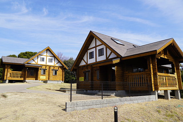 丘の上のログハウス/ウェルネスパーク五色(兵庫県/洲本市)