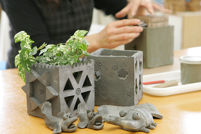 淡路瓦の陶芸体験/ウェルネスパーク五色(兵庫県/洲本市)