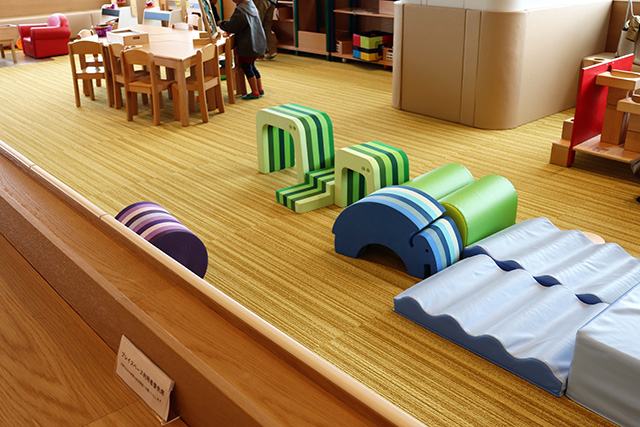 プレイスペース/和歌山市民図書館(和歌山県)