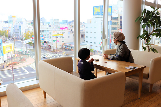 もぐもぐスペース/和歌山市民図書館(和歌山県)
