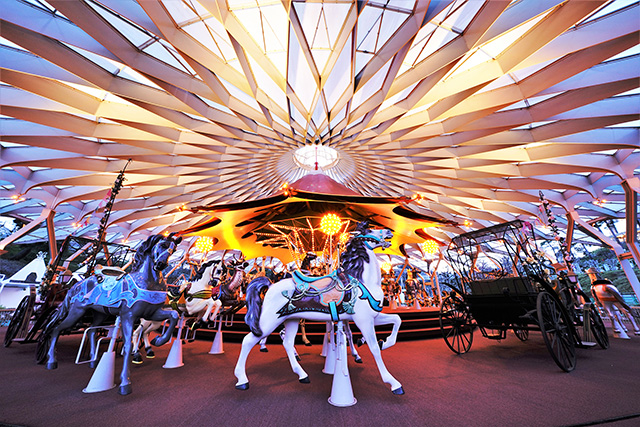 【乗り物】メリーゴーラウンド/西武園ゆうえんち(埼玉県/所沢市)