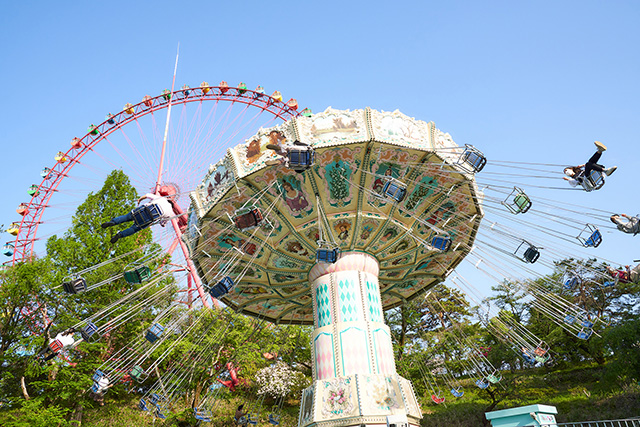 【乗り物】回転空中ブランコ/西武園ゆうえんち(埼玉県/所沢市)