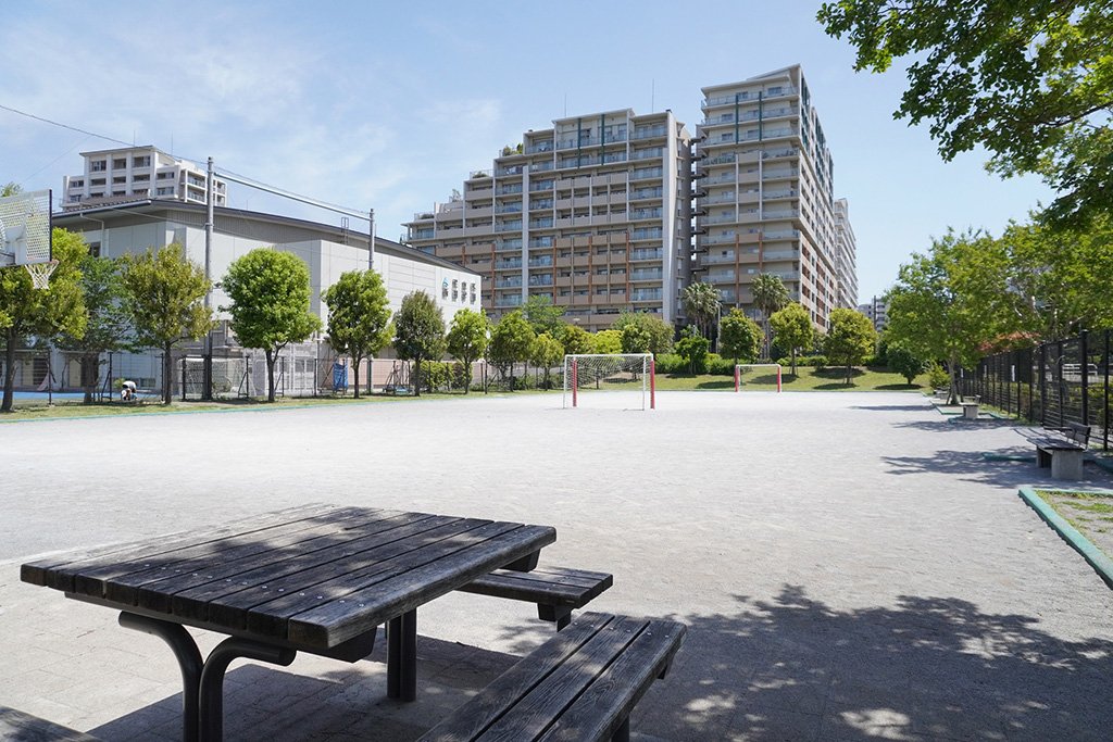 多目的広場/新田さくら公園（東京都/足立区）