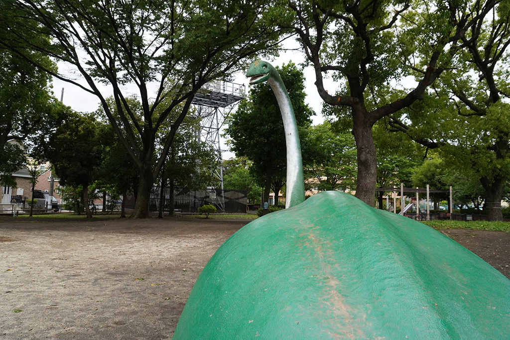 首長竜のモニュメント/陣川戸公園（東京都/足立区）