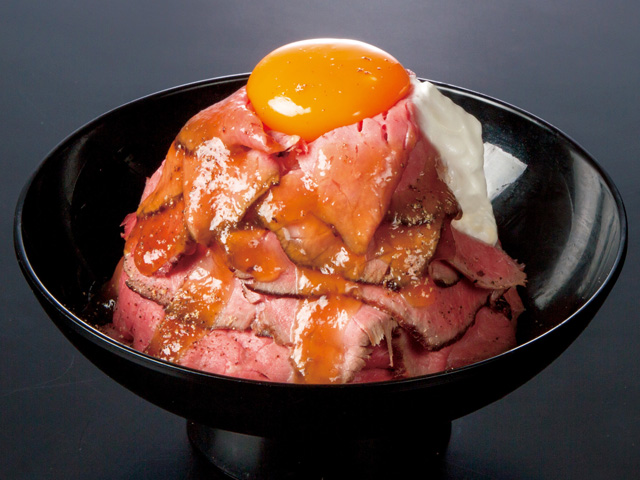 ローストビーフ丼／幕張PA【上り】(Pasar幕張)