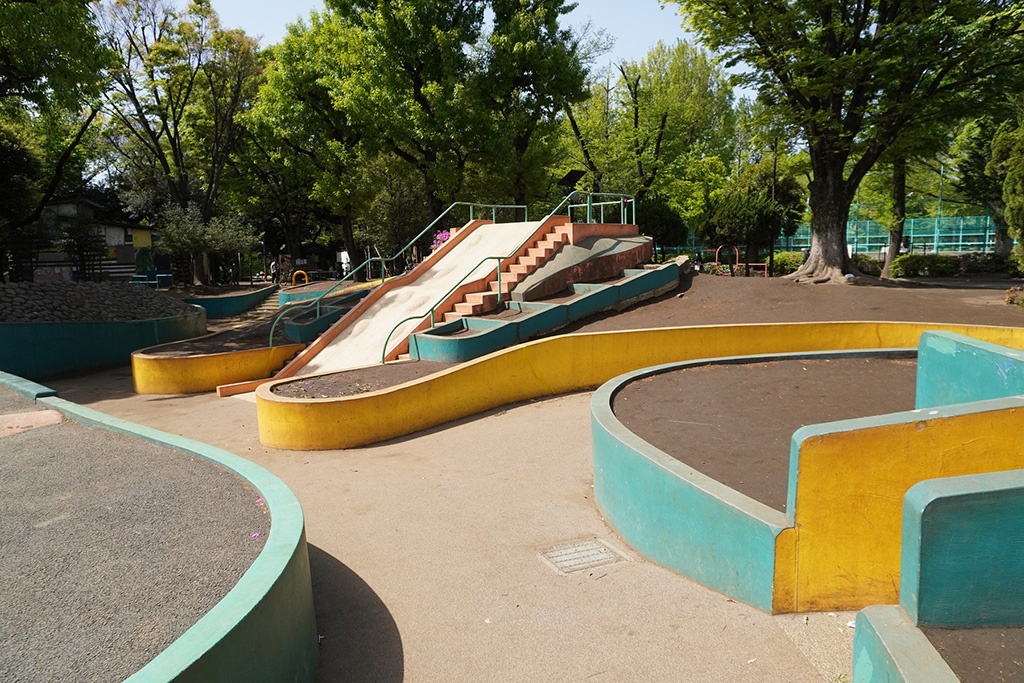 「迷路の遊び場」/羽根木公園（東京都/世田谷区）