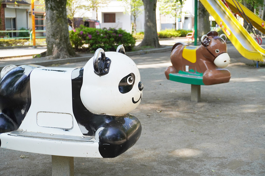 遊具広場のリンク遊具/世田谷公園（東京都/世田谷区）