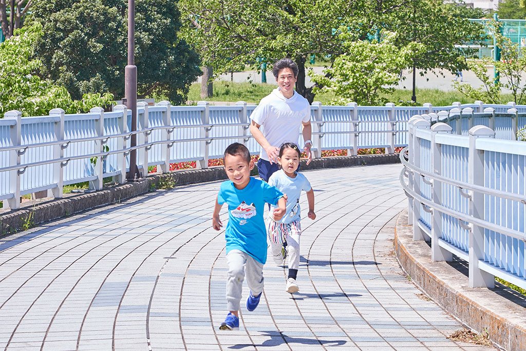 遠山先生と子ども達