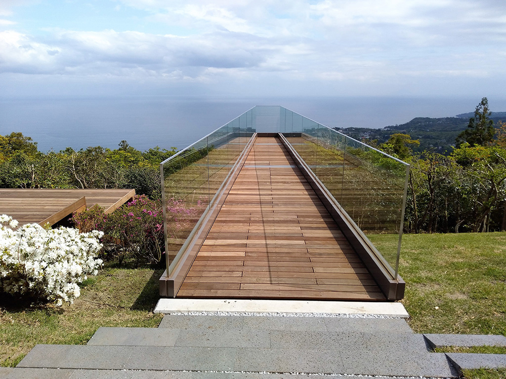 全長約166mのボードウォーク/恐竜広場（小室山公園内）（静岡県/伊東市）