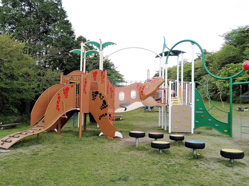 大型遊具/恐竜広場（小室山公園内）（静岡県/伊東市）