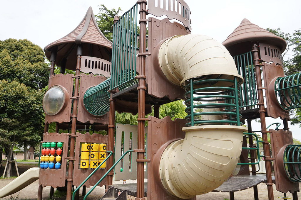 巨大複合遊具/都立和田堀公園（東京都/杉並区）