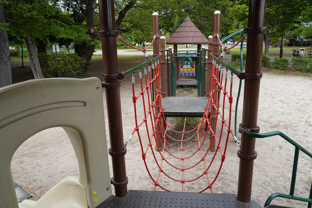 ネット遊具/都立和田堀公園（東京都/杉並区）