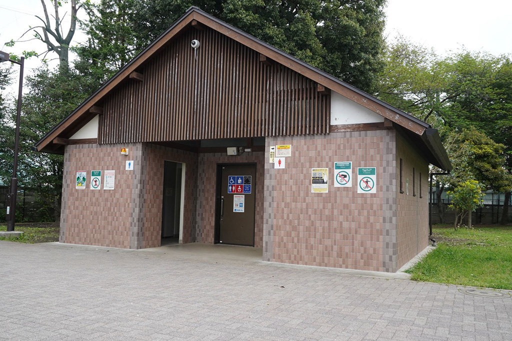 園内トイレ/都立和田堀公園（東京都/杉並区）