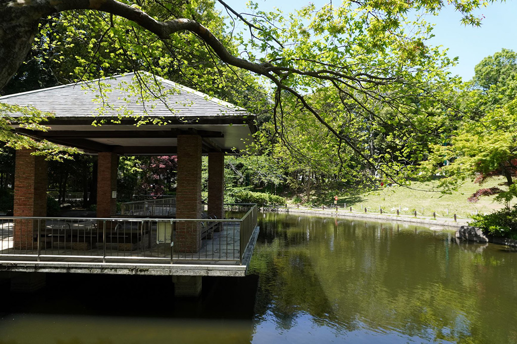 池のあずまや/蚕糸の森公園（東京都/杉並区）