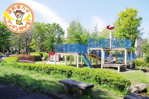 東綾瀬公園(足立区)は、せせらぎ沿いの散策が気持ちいい!遊具も充実