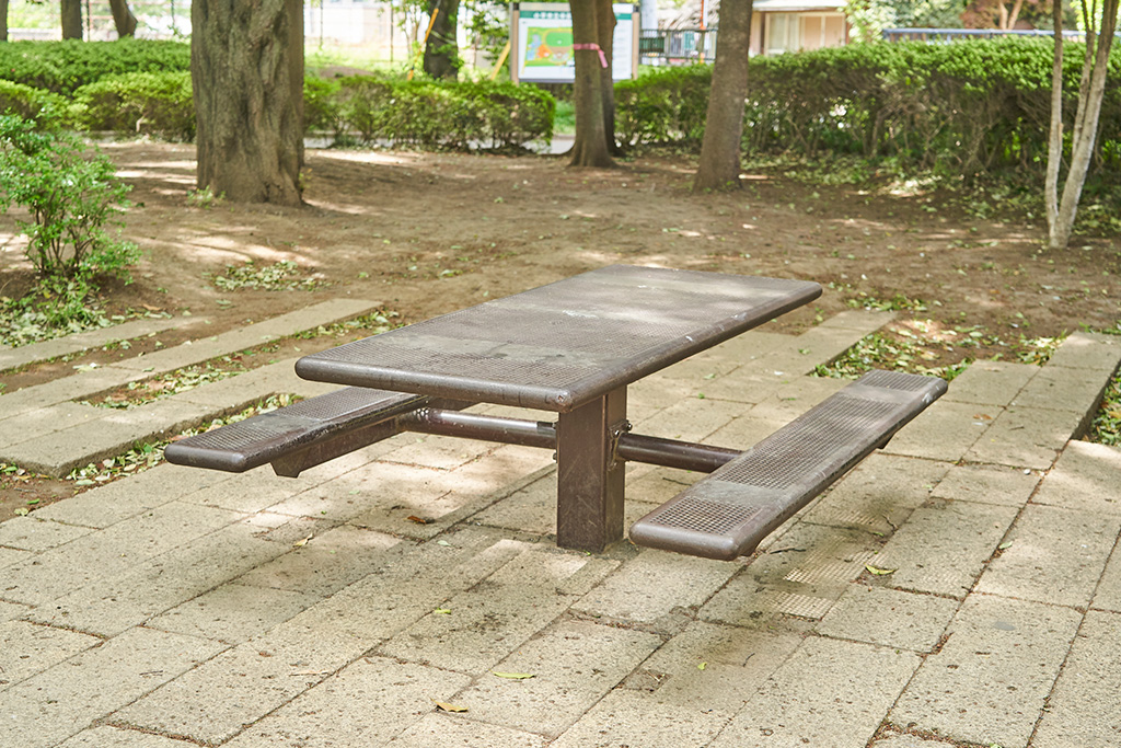 ベンチ/小平市立中央公園(東京都/小平市)