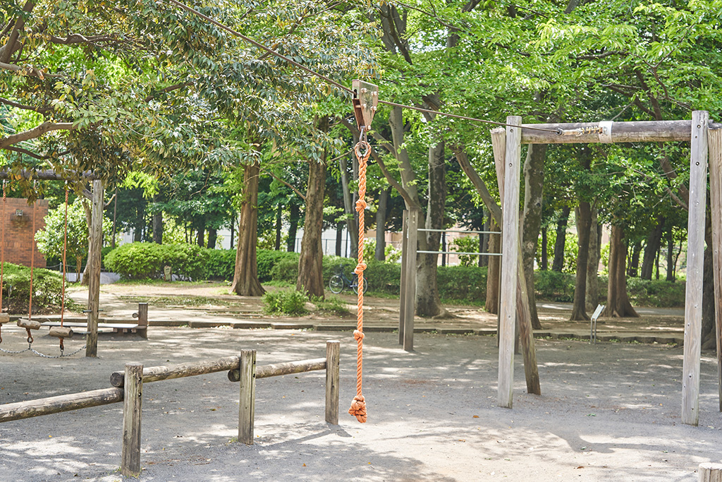 ターザンロープ(複合遊具:大)/小平市立中央公園(東京都/小平市)