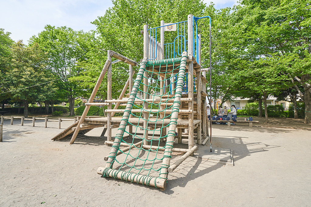 クライミングネット(複合遊具:大)/小平市立中央公園(東京都/小平市)