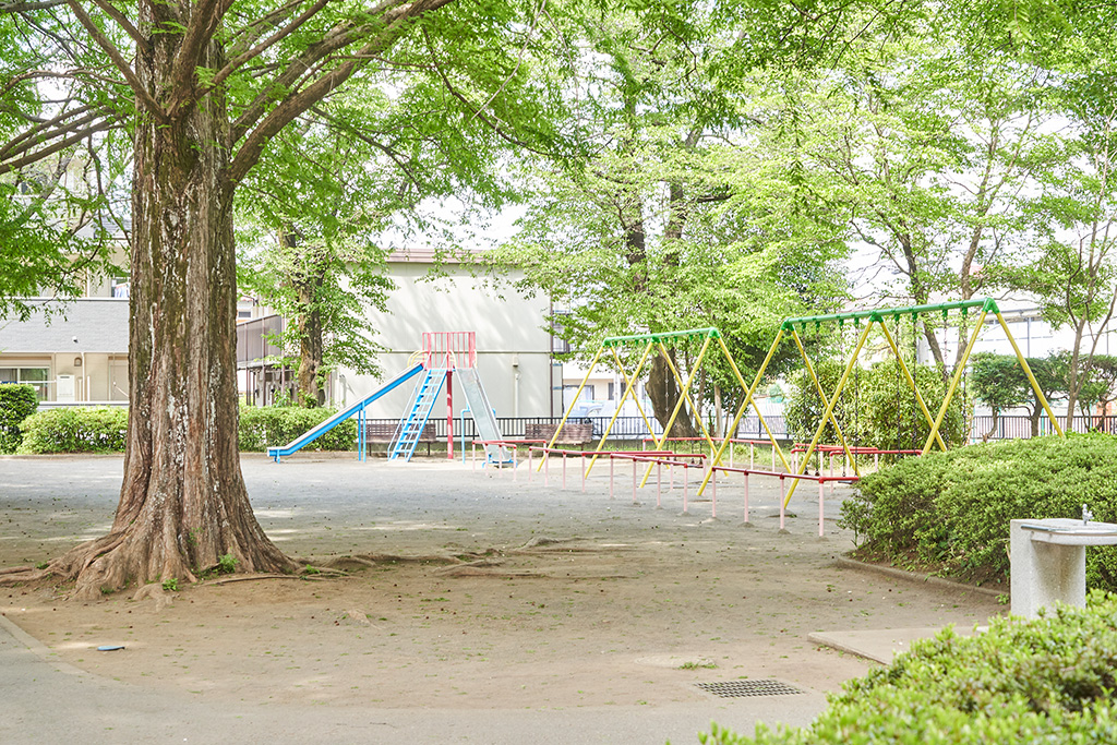 東遊具広場/小平市立中央公園(東京都/小平市)