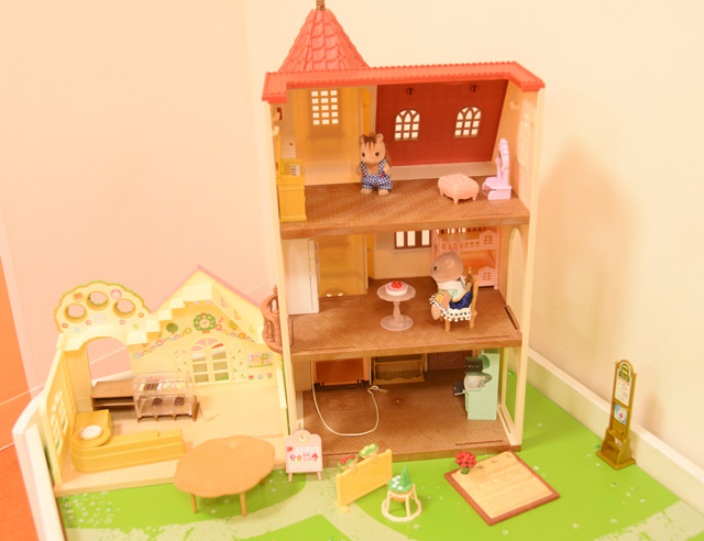 森のエリア「トイフォレスト」のツリーハウスエリア/東京ドームシティ「アソボ~ノ!」(東京都/文京区)