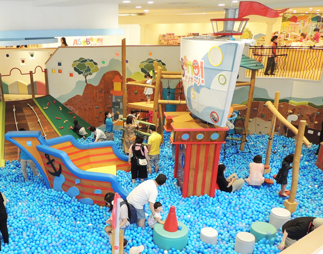 「アドベンチャーオーシャン」のボールプール/東京ドームシティ「アソボ~ノ!」(東京都/文京区)