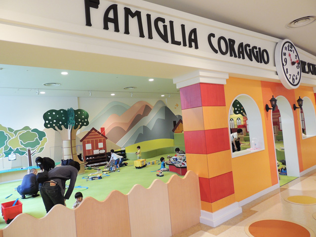 駅のエリア「プレジャーステーション」全景/東京ドームシティ「アソボ~ノ!」(東京都/文京区)