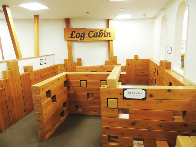 森のエリア「トイフォレスト」のログハウスエリア/東京ドームシティ「アソボ~ノ!」(東京都/文京区)