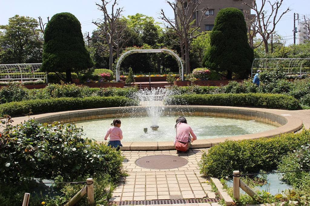 「フラワーガーデン」／総合レクリエーション公園（東京都／江戸川区）