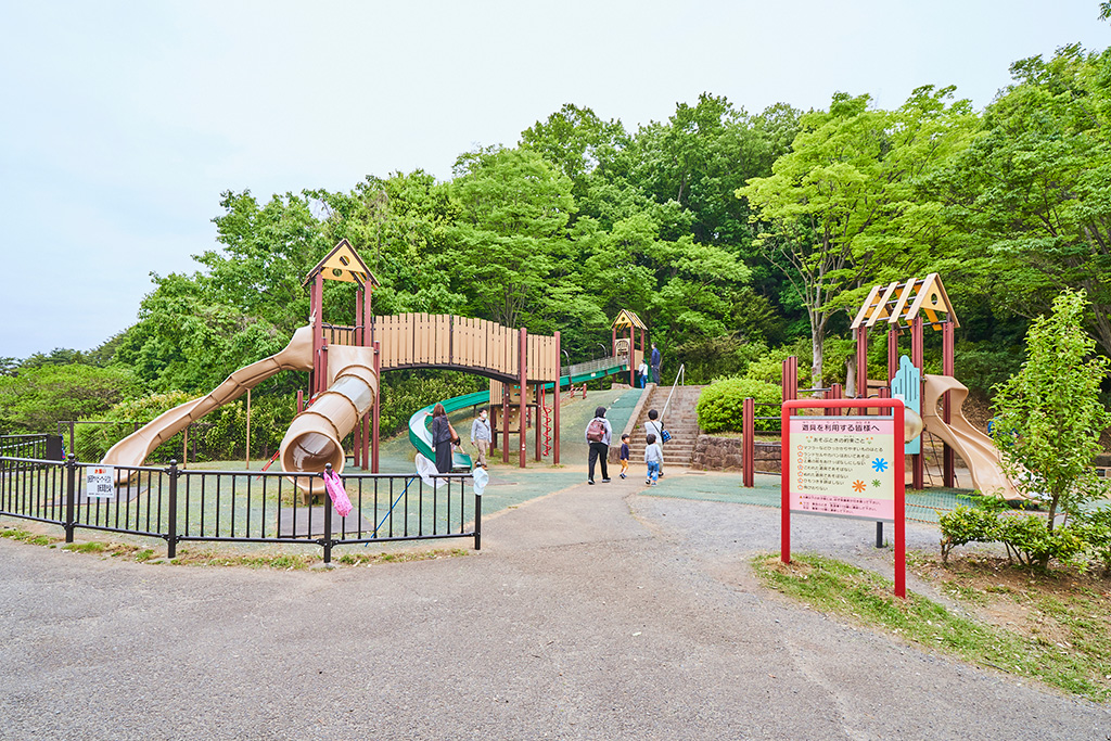 野球場複合遊具/稲城中央公園（東京都/稲城市）